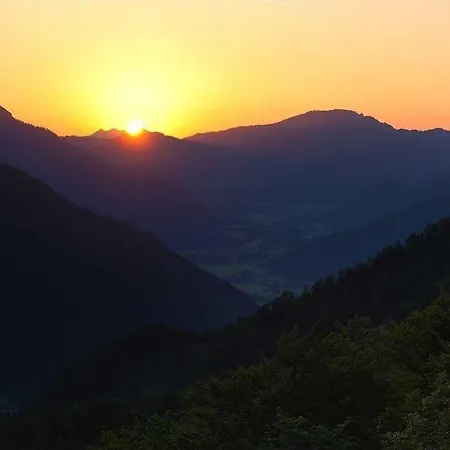 호텔 Erlebnishotel Kitzbuehler Horn 4*